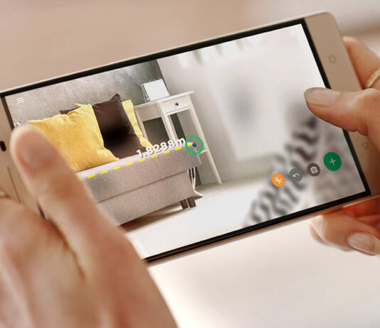 Lenovo představuje dostupnou rozšířenou realitu v zařízení PHAB 2 Pro