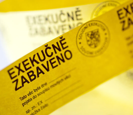 Co dělat, když zaklepe exekutor